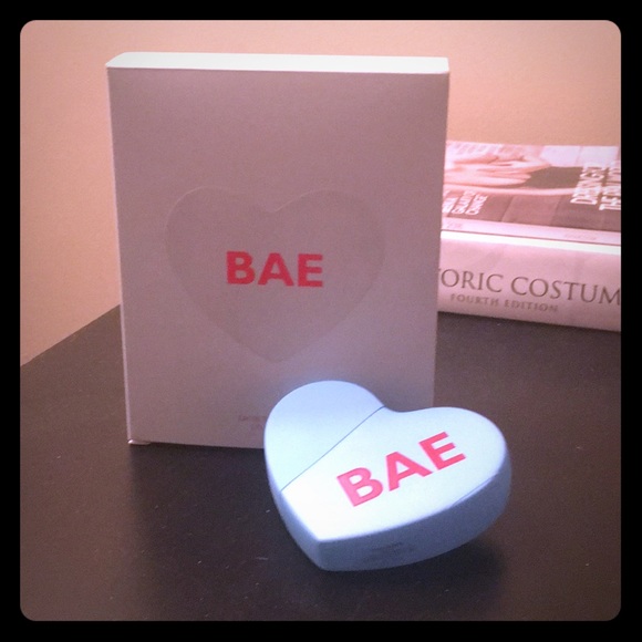 Kylie Cosmetics Other - ⭐️SALE⭐️KKW BAE